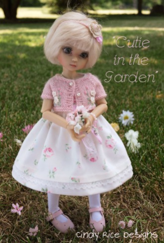 cutie in the garden 373