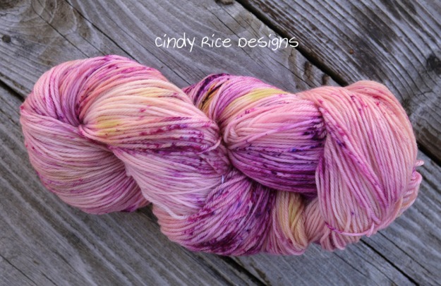 dyed yarn 332